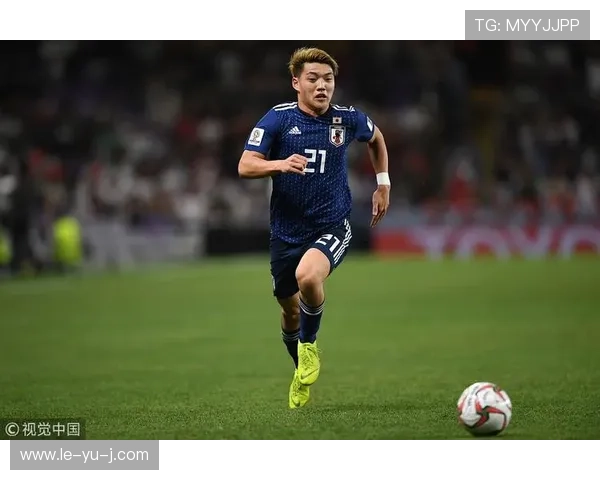 堂安律状态回升，日本中场核心再受瞩目