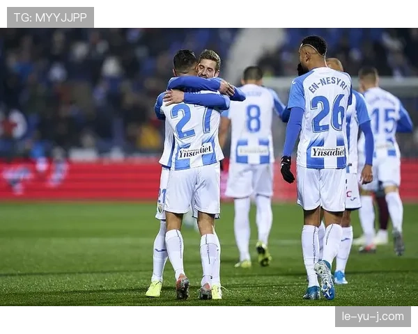 萨内状态回暖，速度与技术融合助球队再启胜势