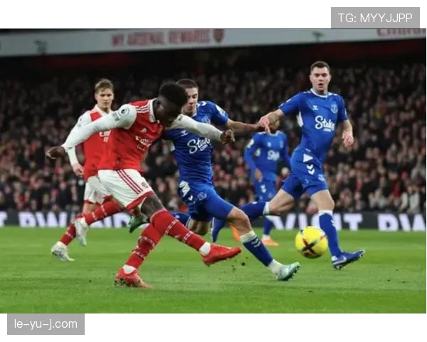 英超赛季回顾：群雄逐鹿、黑马突围，巨星闪耀绿茵场