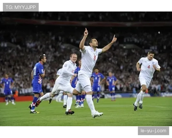 英格兰挺进世界杯四强，顽强拼搏彰显竞争力新高度