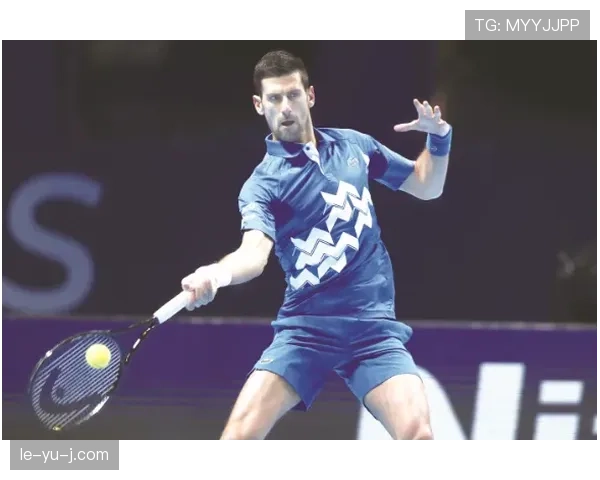 德约科维奇早餐吃金箔配蛋白粉，自律到让人怀疑他是不是机器人